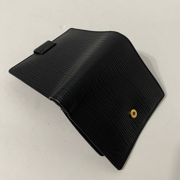 Louis Vuitton wallet - Picture 3 of 7